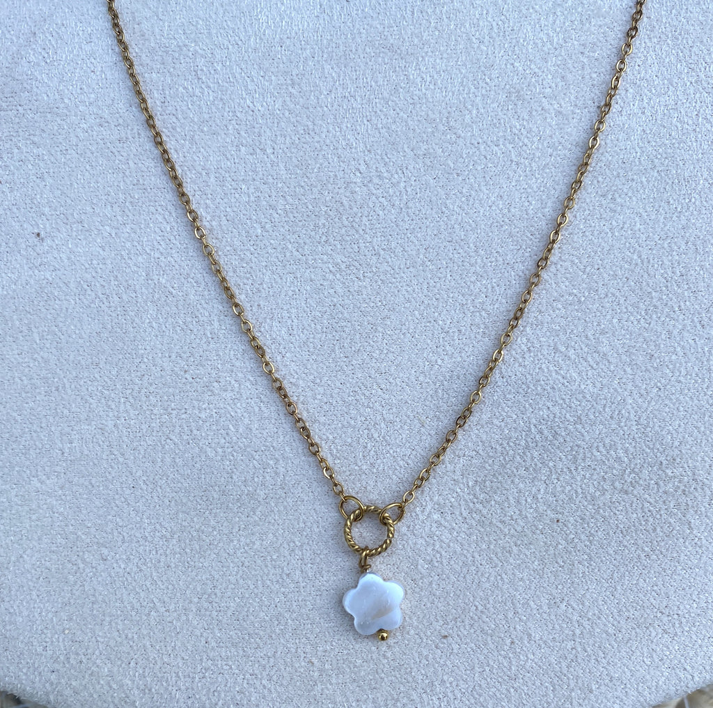 Maïa - Collier fleur de nacre