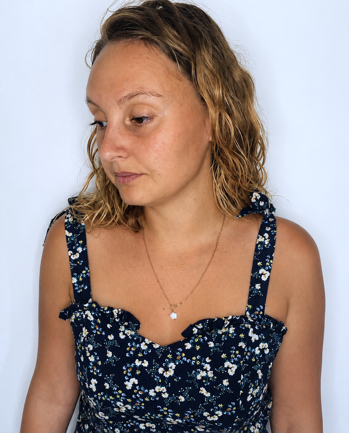 Maïa - Collier fleur de nacre